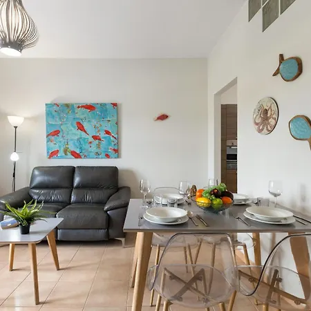 Apartament Views Iii Pb By Escapehome Famara